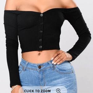 Off the shoulder button down long sleeve crop top